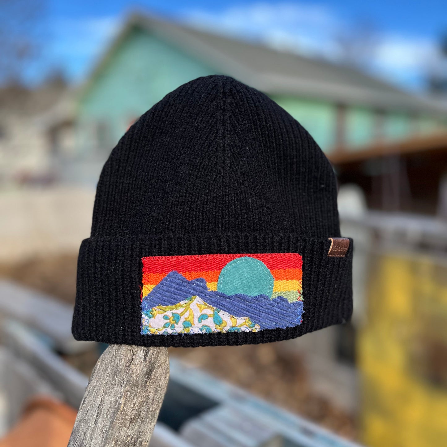 Black Beanie - Mountain